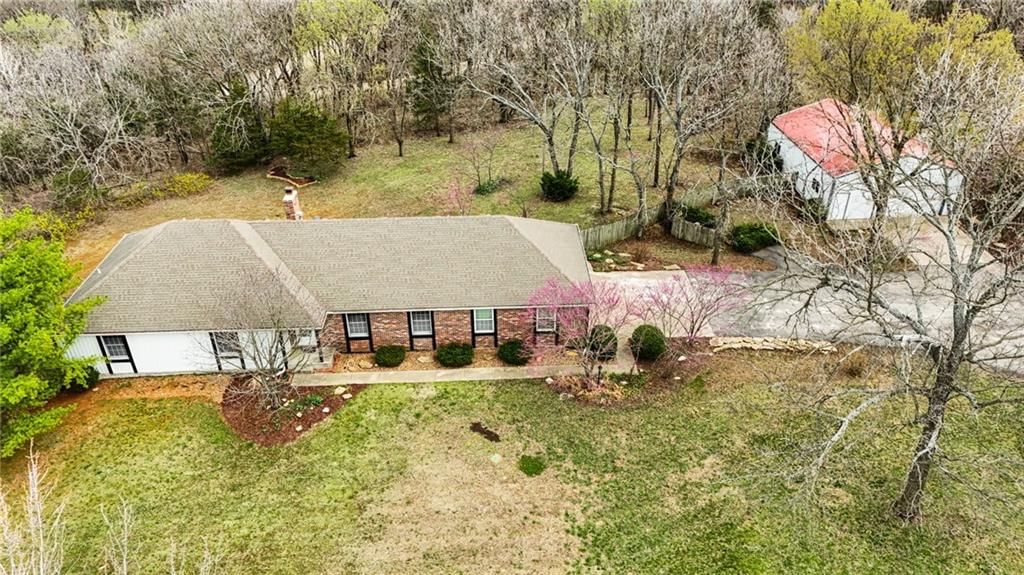 1470 E 660th Road — photo 8