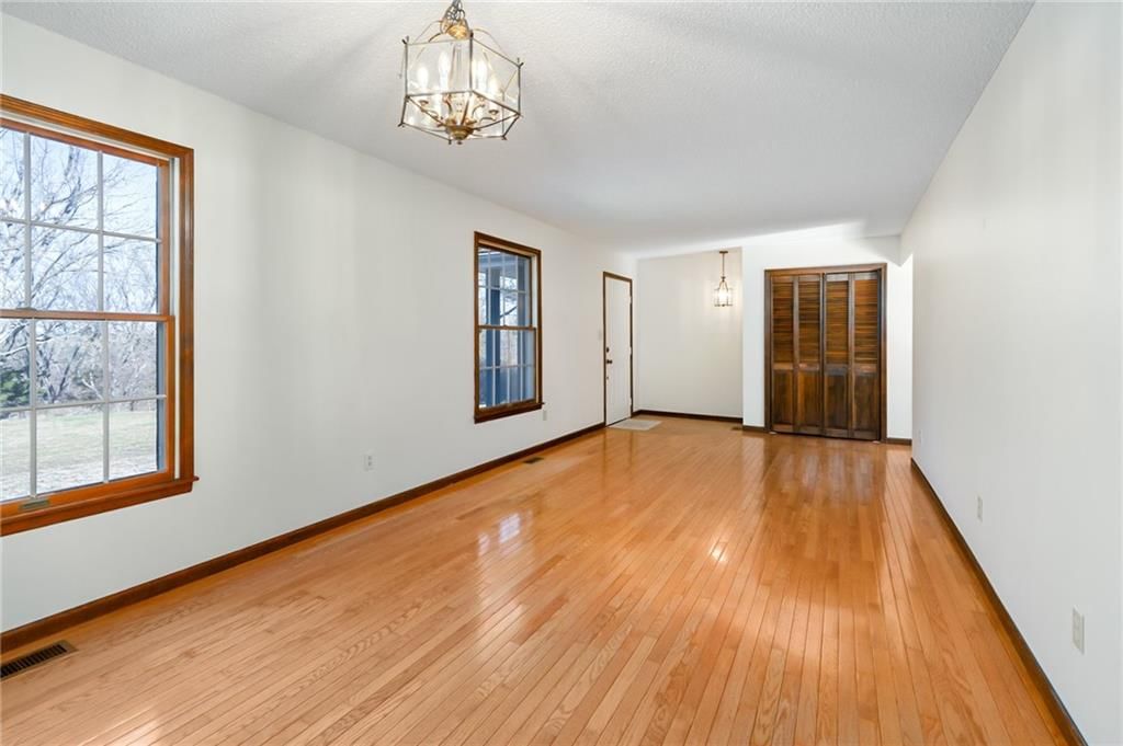 1470 E 660th Road — photo 9