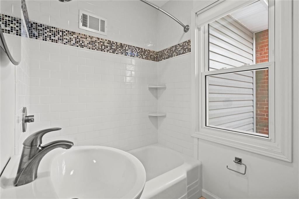 8316 Locust Street — photo 17