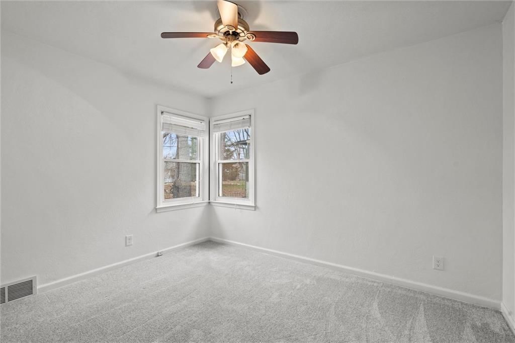 8316 Locust Street — photo 22