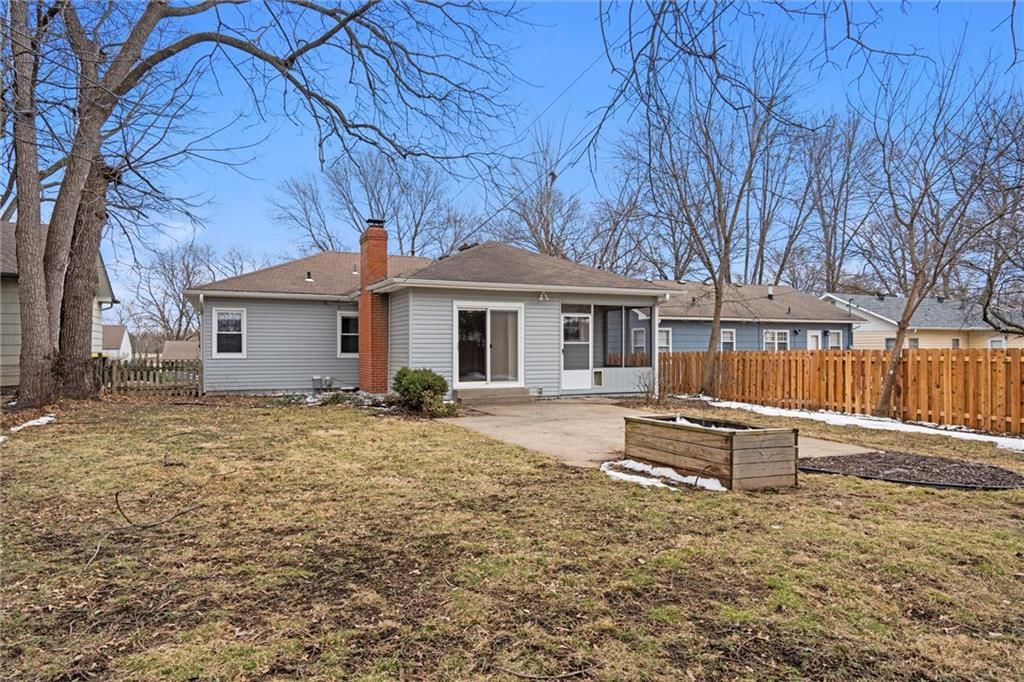 8316 Locust Street — photo 27