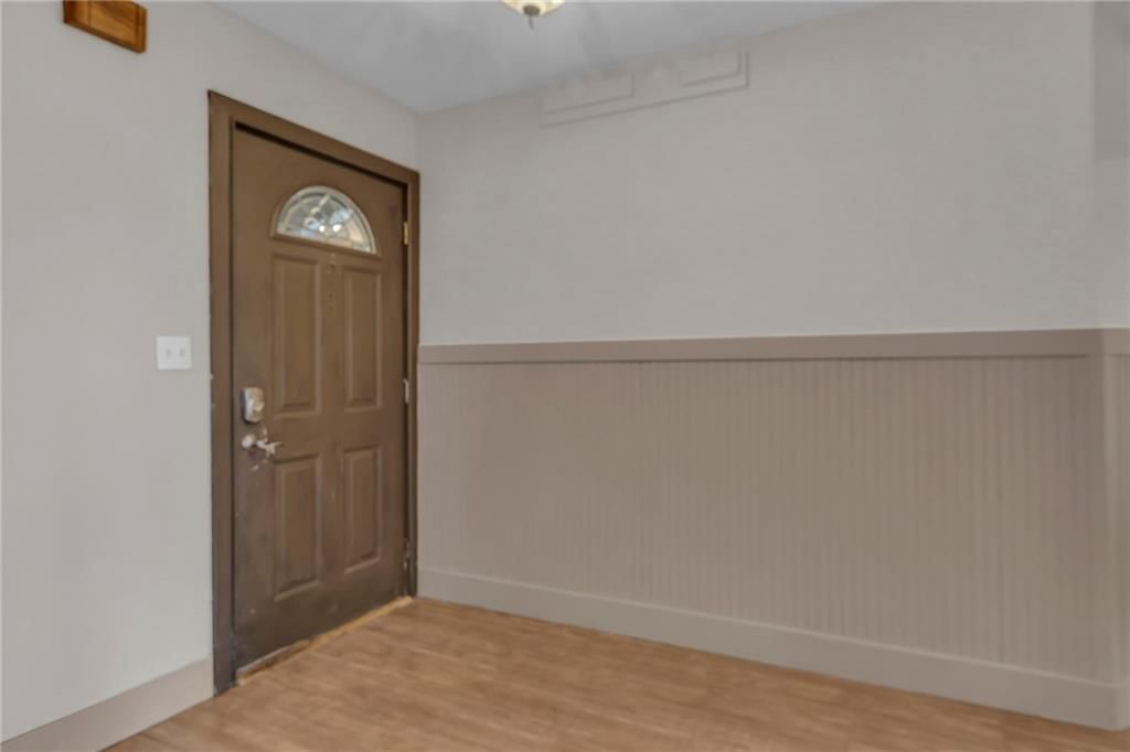 210 Lincoln Street — photo 7