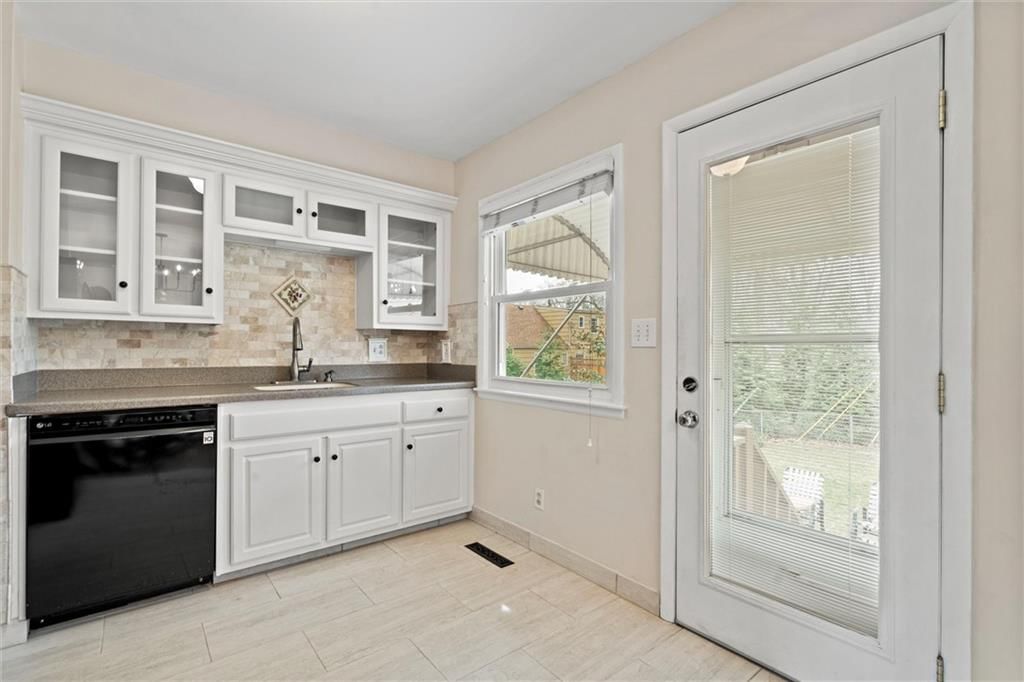 7901 W 92nd Place — photo 11
