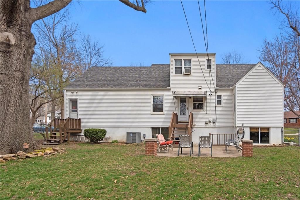 7901 W 92nd Place — photo 36