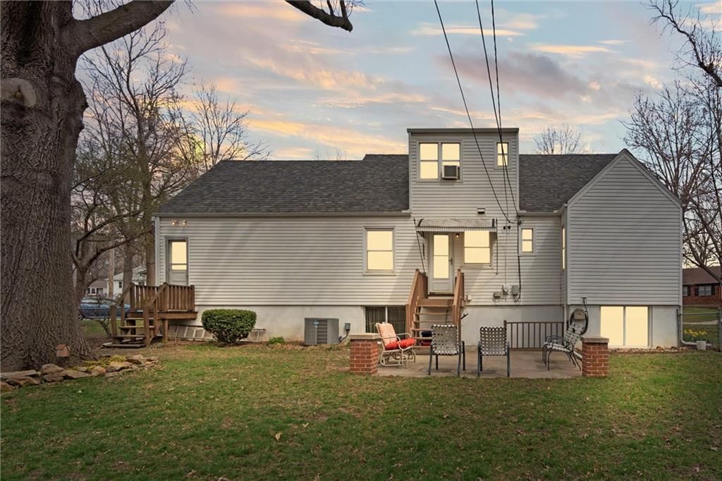 7901 W 92nd Place — photo 37