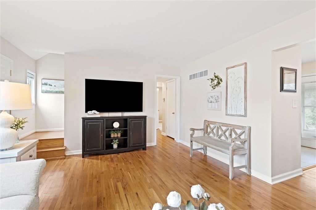 7901 W 92nd Place — photo 7