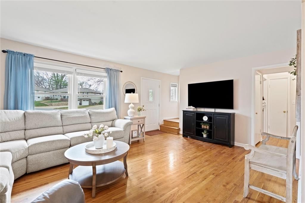 7901 W 92nd Place — photo 8