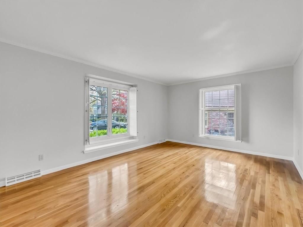 112 W 119th Street — photo 22