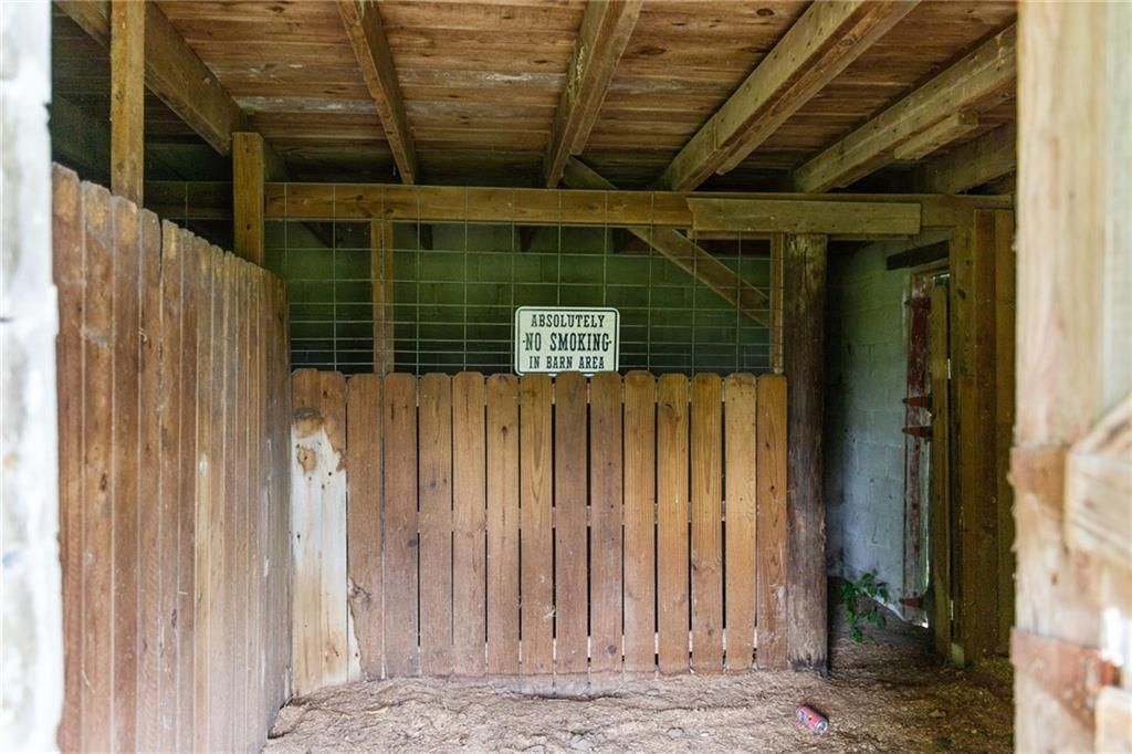 1009 N Kiger Road — photo 7