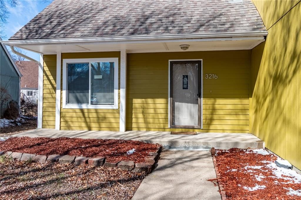3216 Creekwood Drive — photo 2