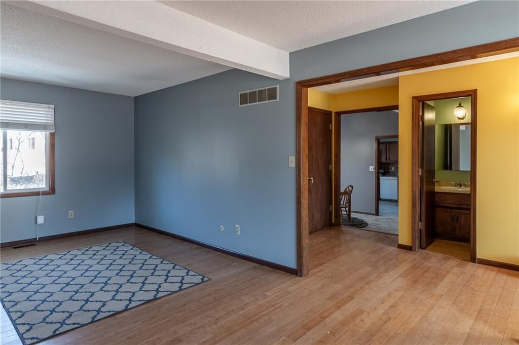3216 Creekwood Drive — photo 11