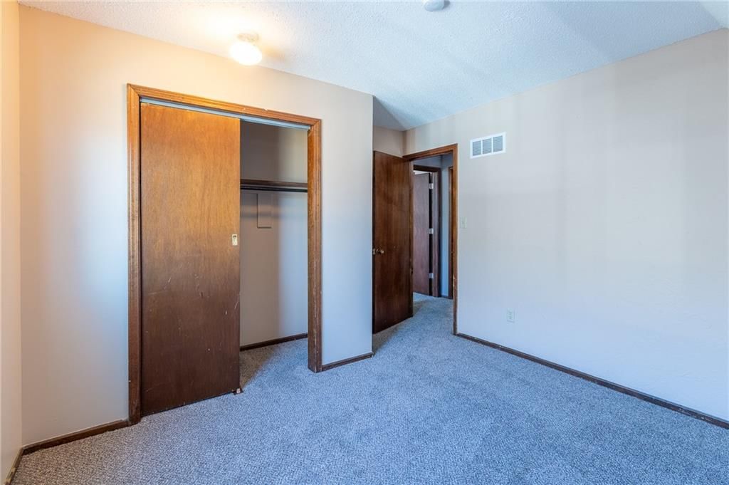 3216 Creekwood Drive — photo 30