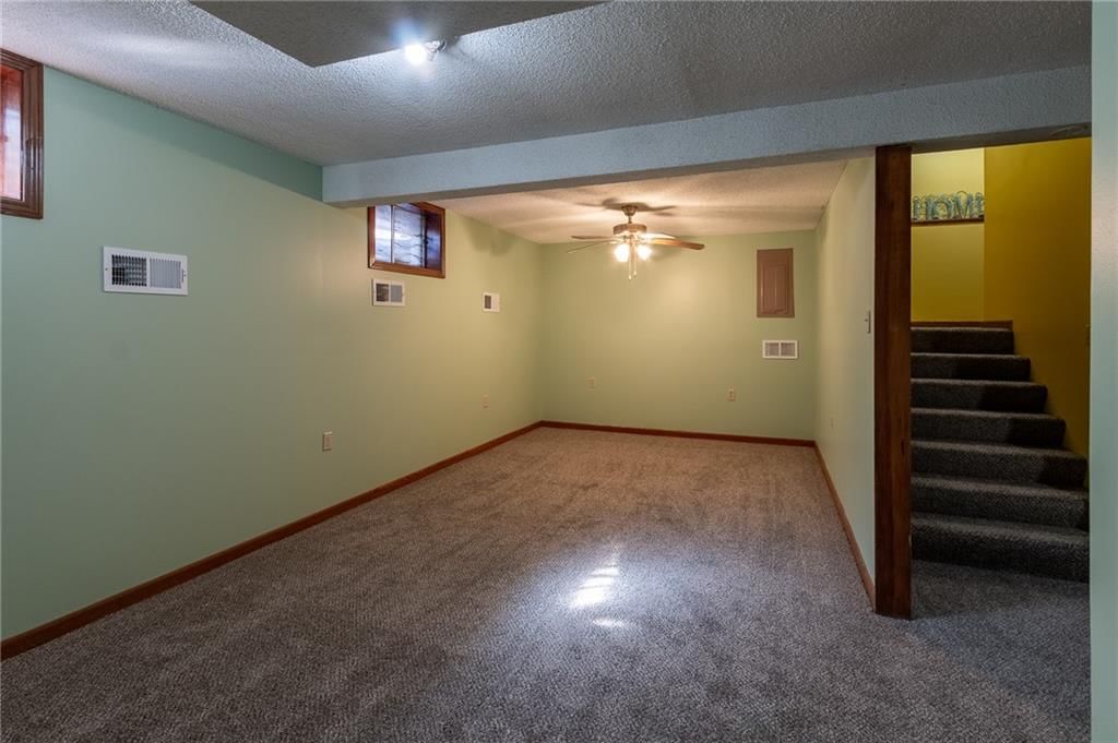 3216 Creekwood Drive — photo 33