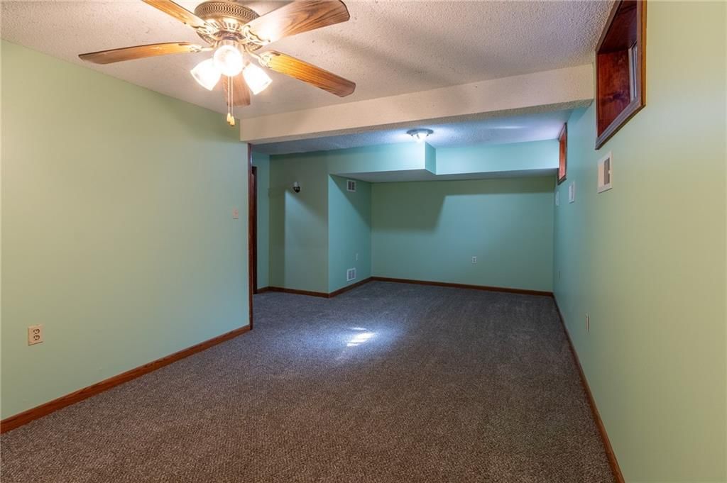 3216 Creekwood Drive — photo 34