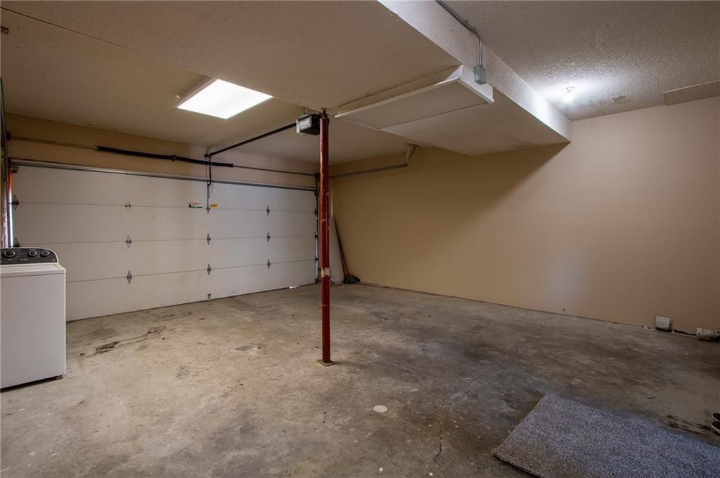 3216 Creekwood Drive — photo 39