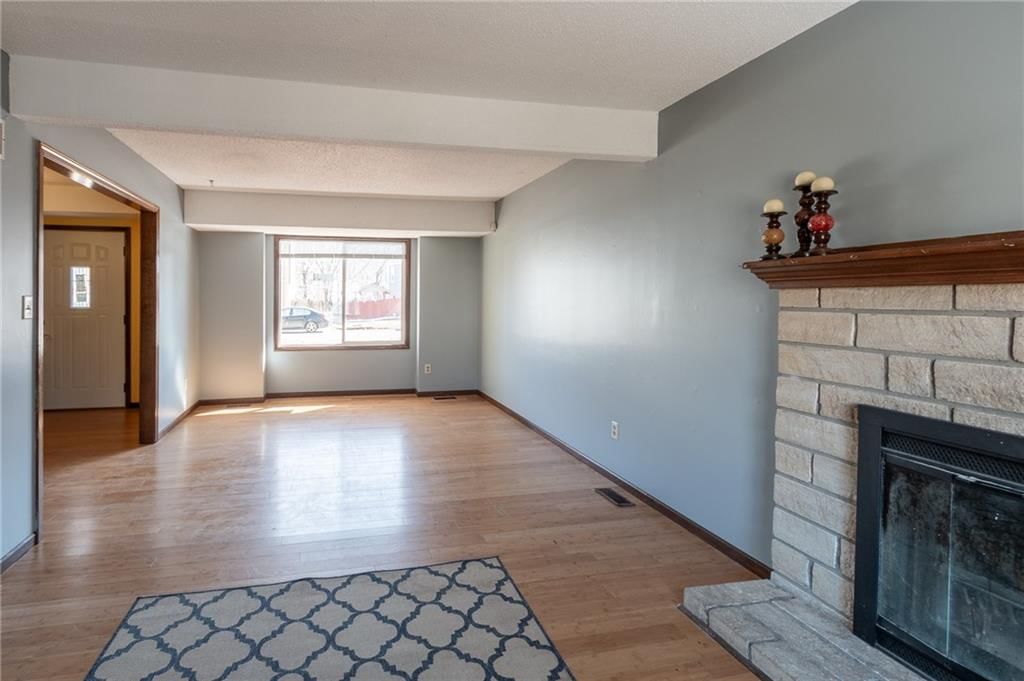 3216 Creekwood Drive — photo 9