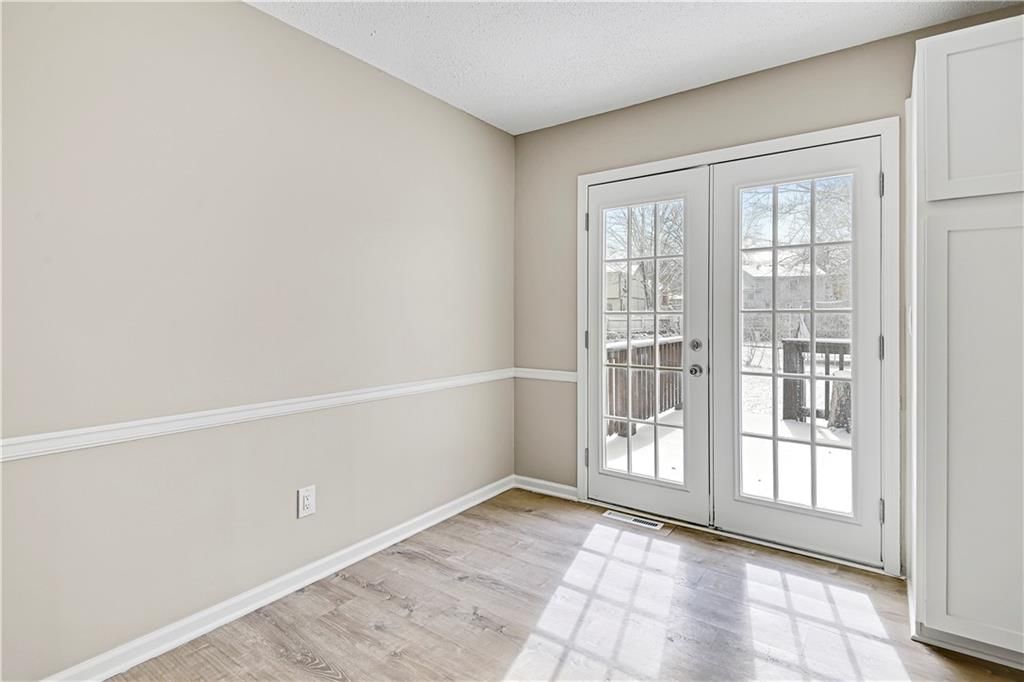 1612 S Lindenwood Drive — photo 12