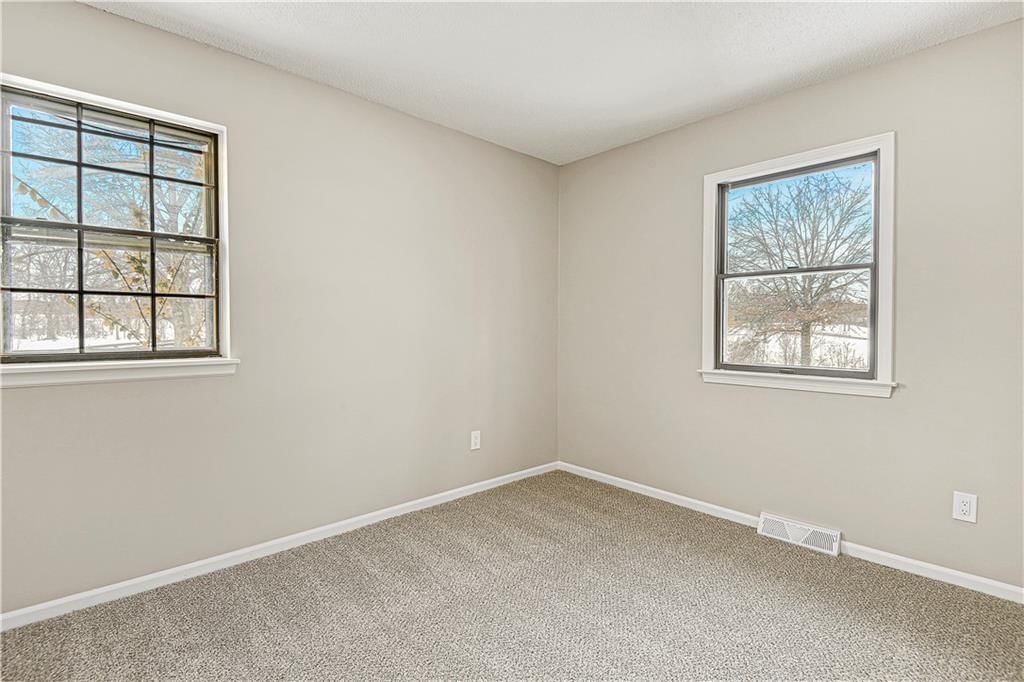 1612 S Lindenwood Drive — photo 16
