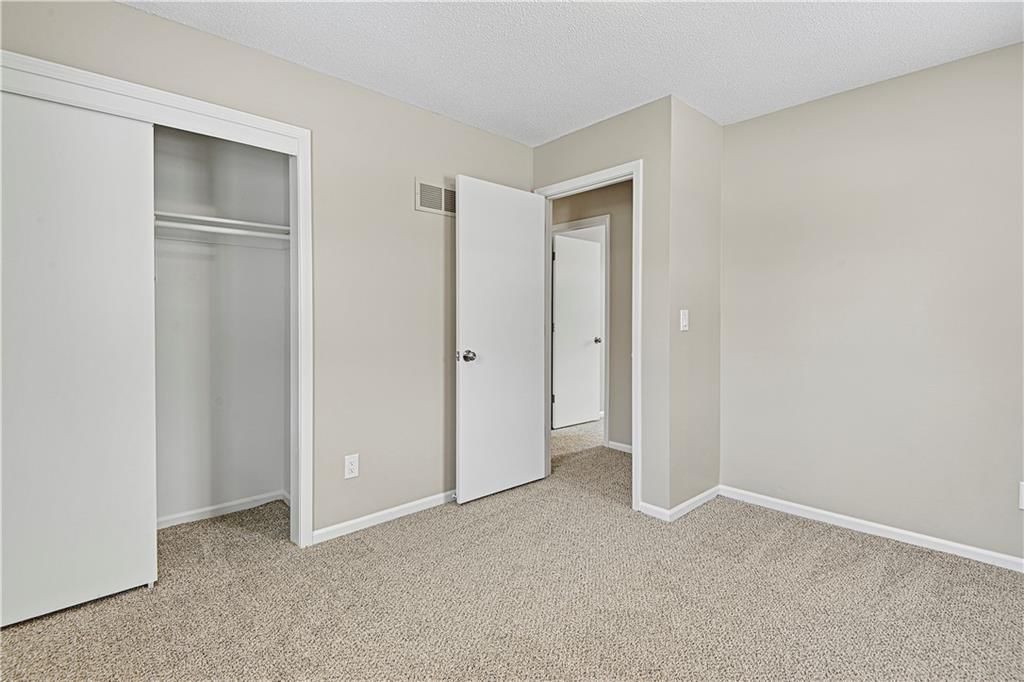 1612 S Lindenwood Drive — photo 17