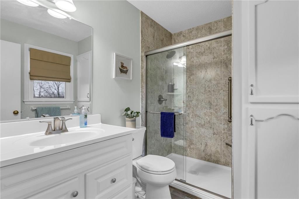 15503 Lawrence Avenue — photo 17