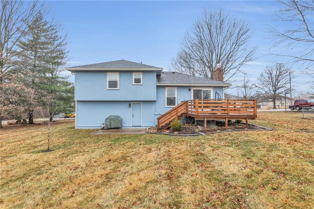 15503 Lawrence Avenue — photo 28