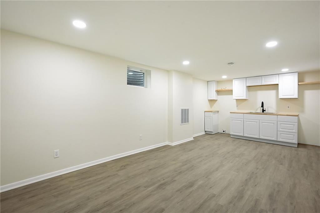 8211 Walnut Street — photo 18