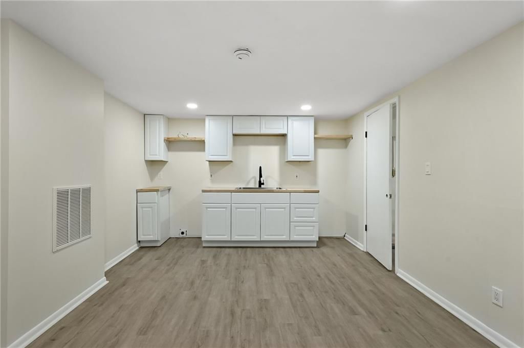 8211 Walnut Street — photo 19