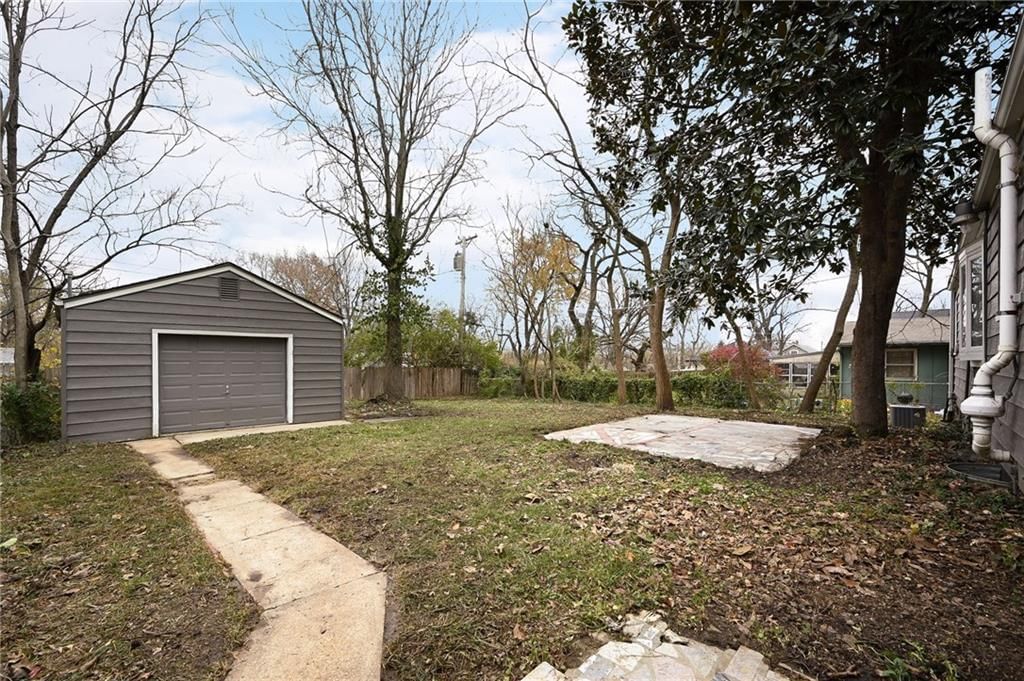 8211 Walnut Street — photo 28