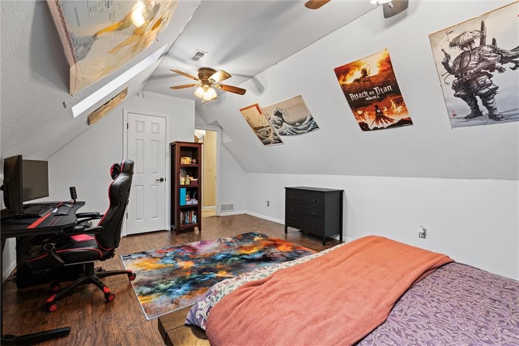 1015 Stone Meadows Drive — photo 28