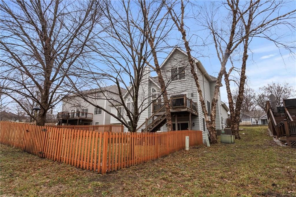 1015 Stone Meadows Drive — photo 50