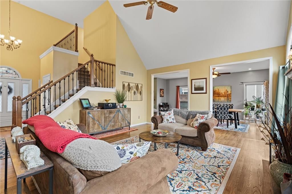 1015 Stone Meadows Drive — photo 7