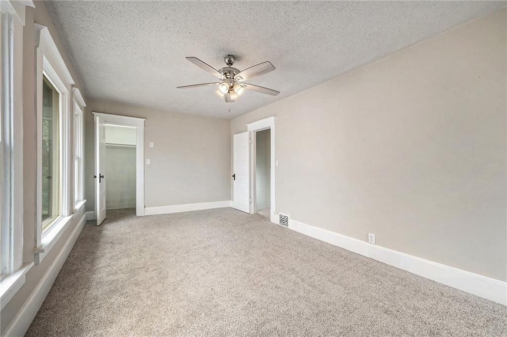 2709 Sacramento Street — photo 16