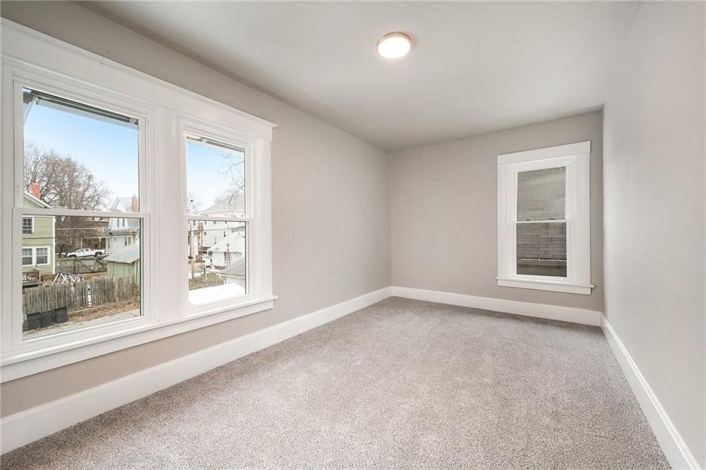 2709 Sacramento Street — photo 22