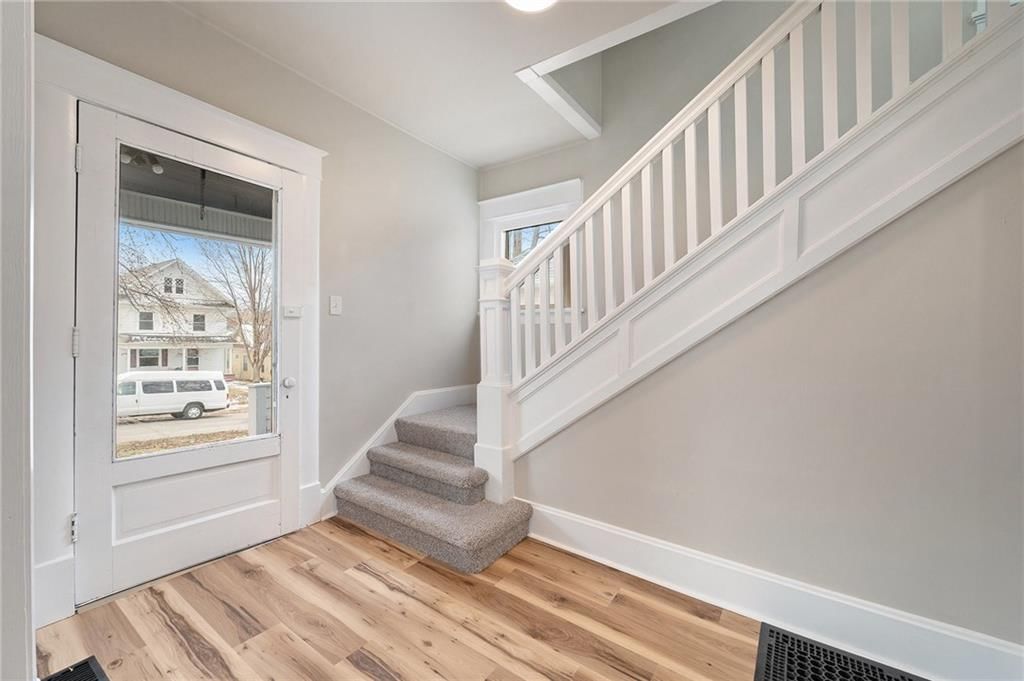 2709 Sacramento Street — photo 5