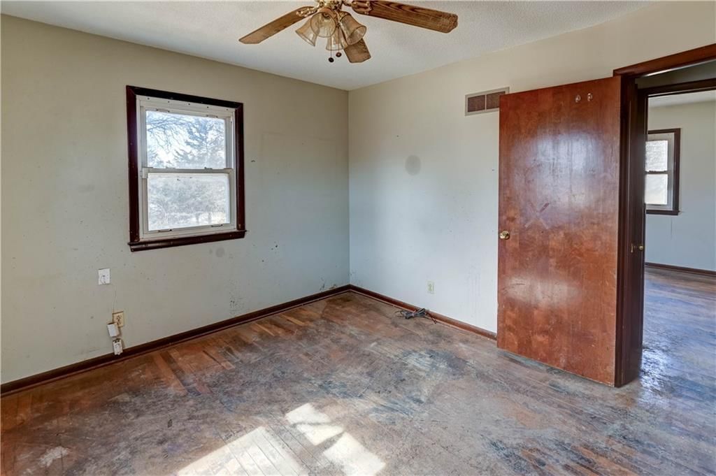 27001 State Route 92 Highway — photo 17