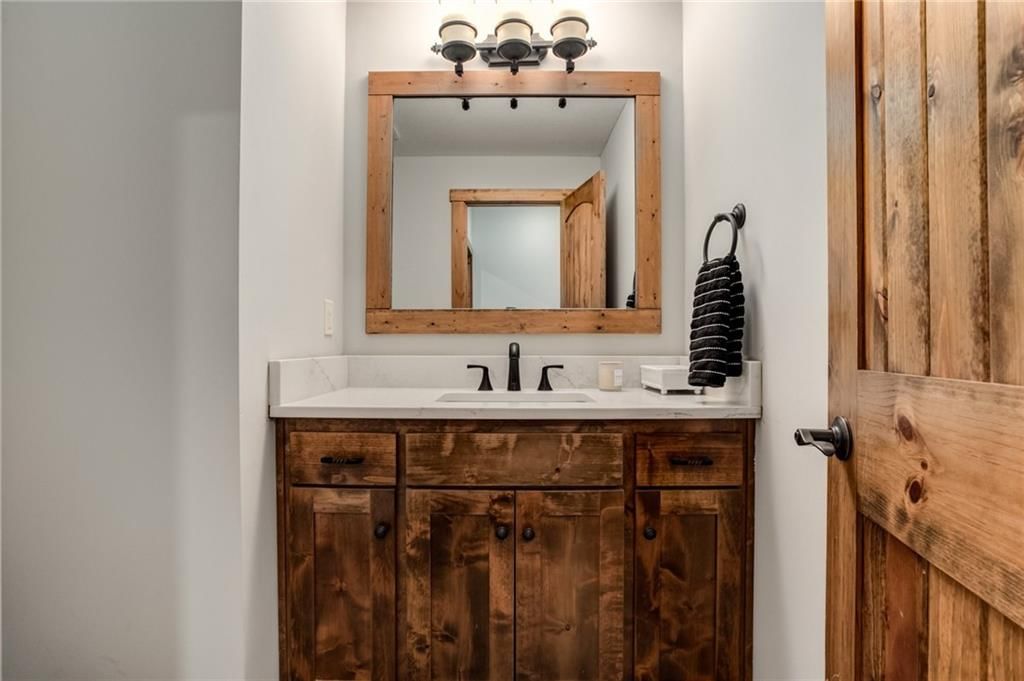 6823 Woodstock Court — photo 13