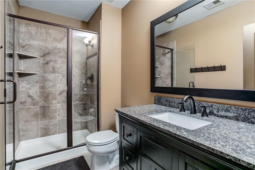 6823 Woodstock Court — photo 34