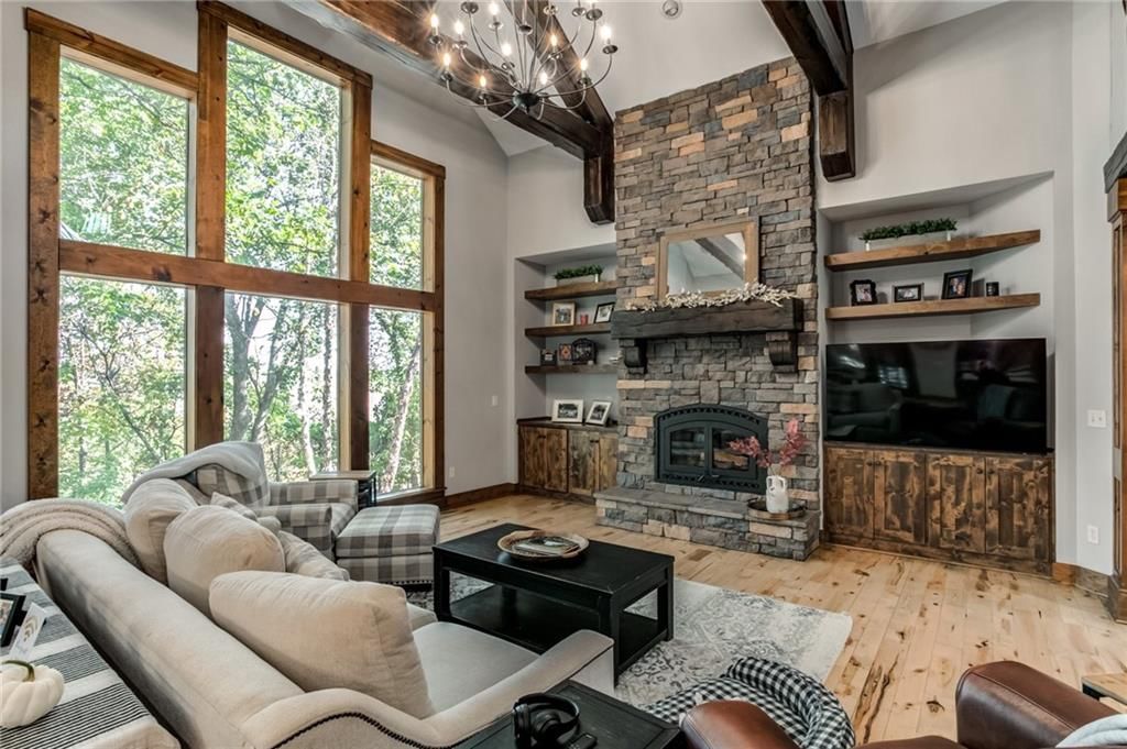 6823 Woodstock Court — photo 5
