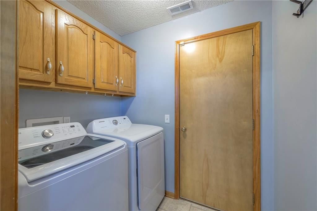 614 Sun Drive — photo 22