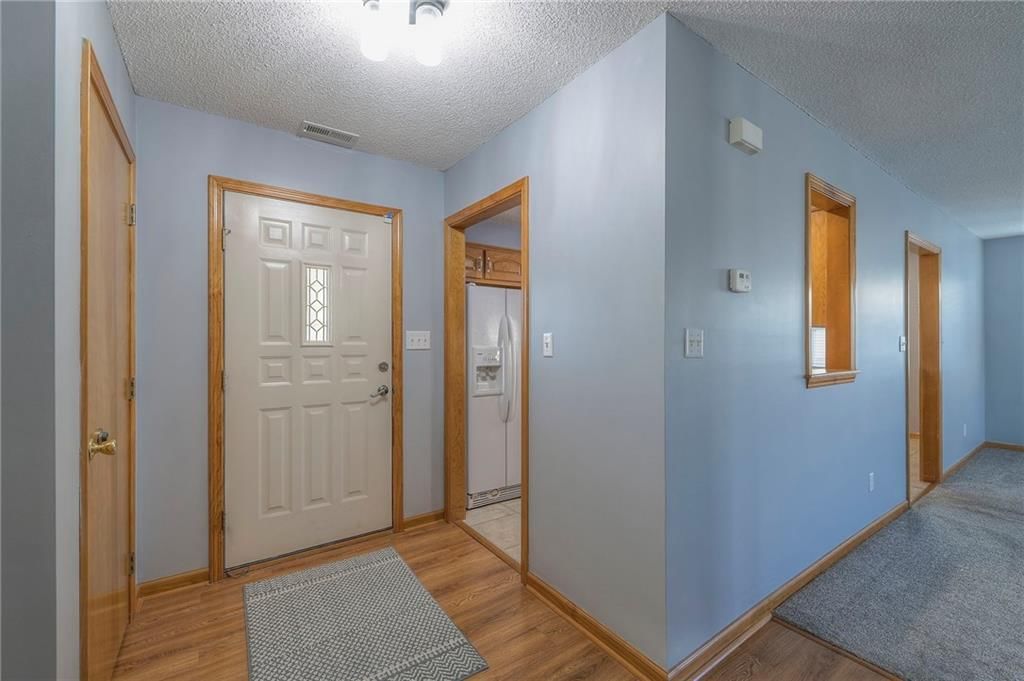 614 Sun Drive — photo 4