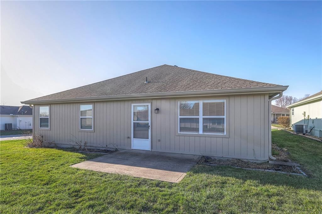 614 Sun Drive — photo 32