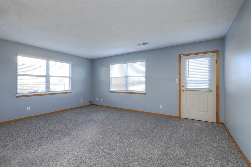 614 Sun Drive — photo 8