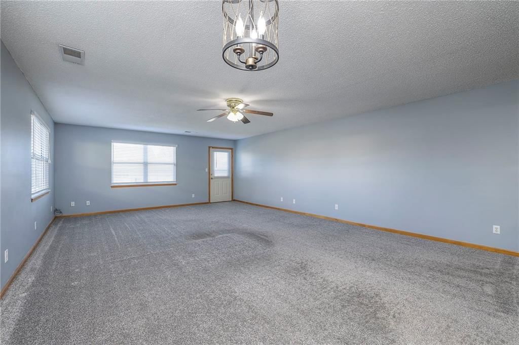 614 Sun Drive — photo 10