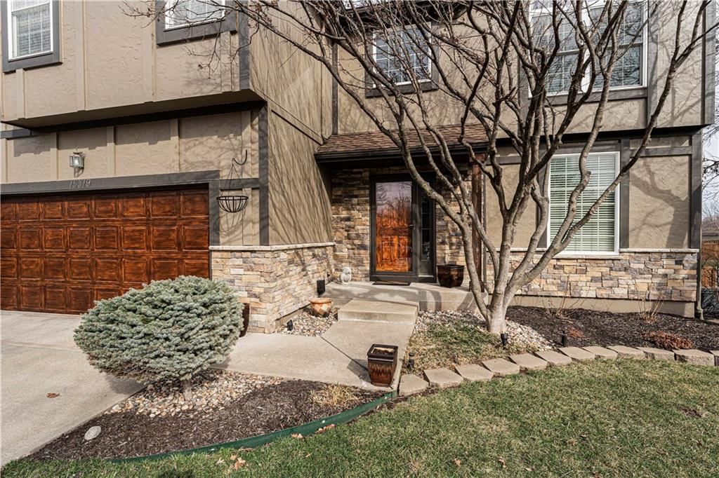 15319 S Foxridge Drive — photo 2