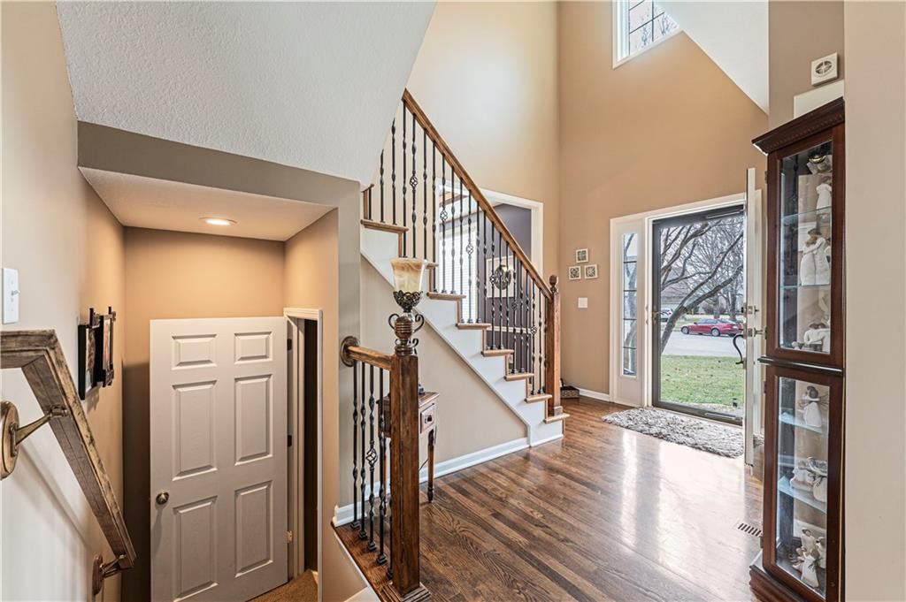 15319 S Foxridge Drive — photo 16