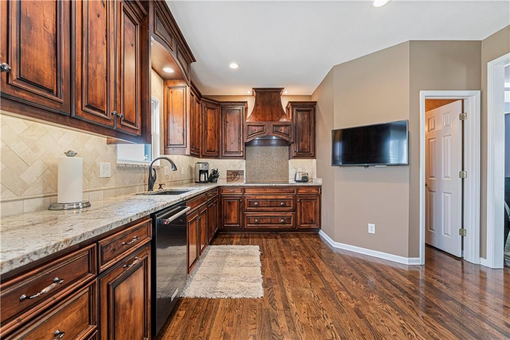 15319 S Foxridge Drive — photo 20