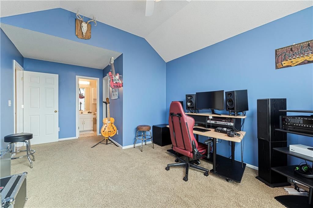 15319 S Foxridge Drive — photo 34