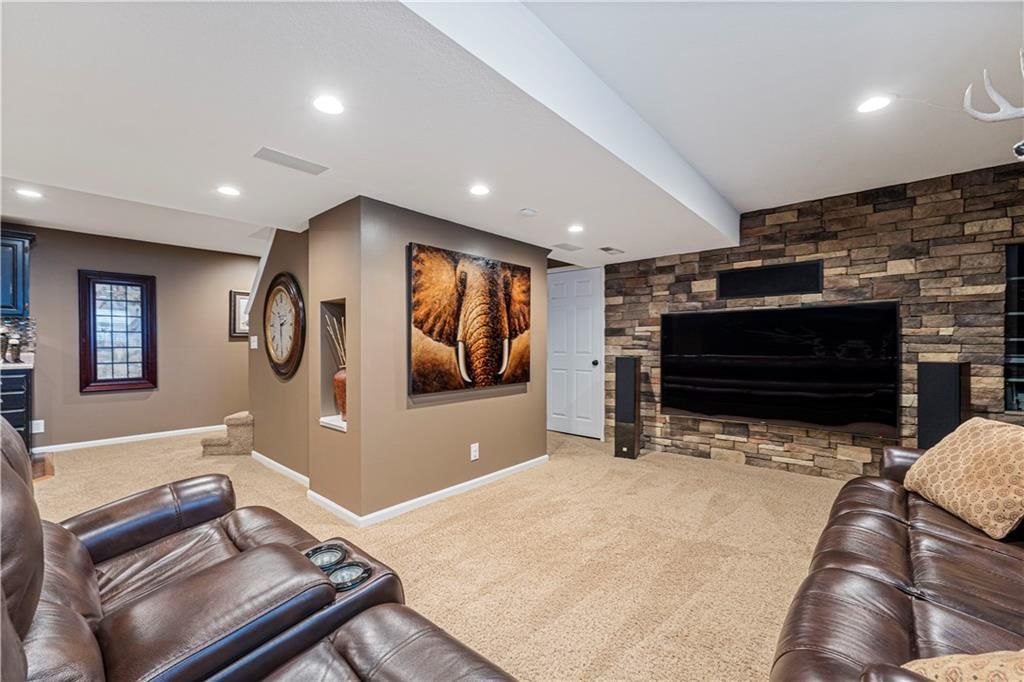 15319 S Foxridge Drive — photo 48