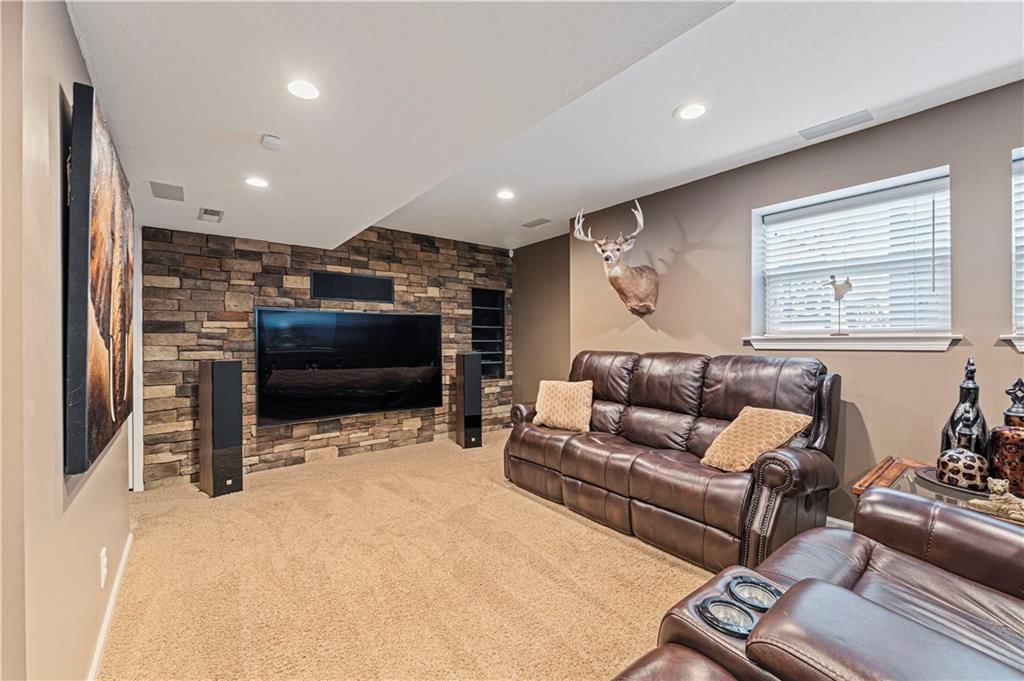 15319 S Foxridge Drive — photo 50