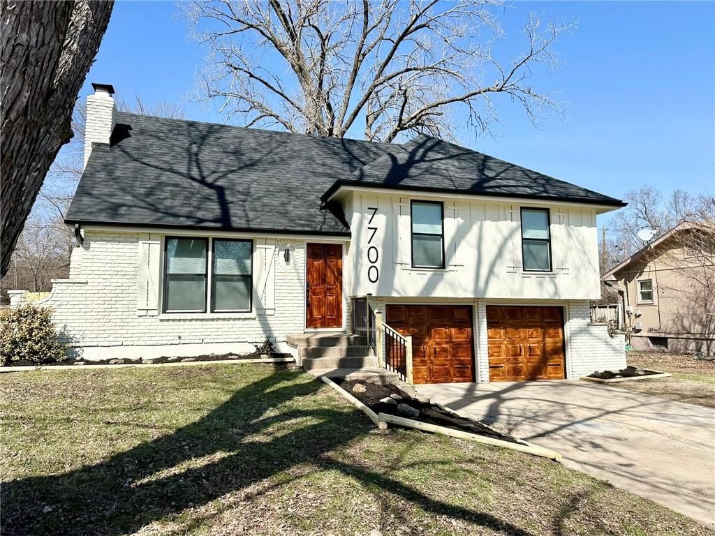 7700 E 100th Street — photo 2
